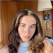 Ciao! Mi chiamo Silvia e frequento il quarto anno di un liceo linguistico, se ti serve aiuto in spagnolo contattami!🥰